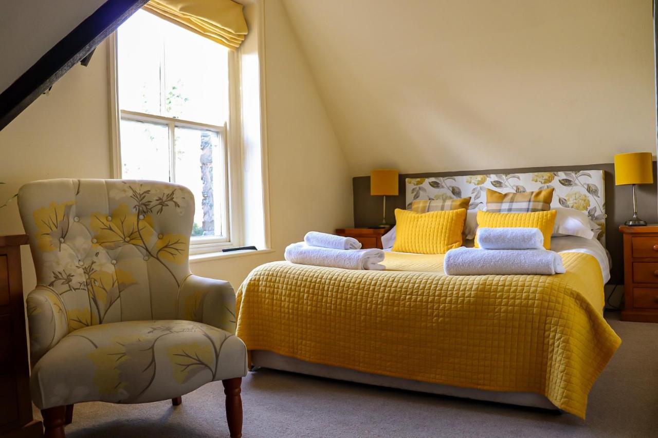 The Castle Hotel Bishop's Castle Extérieur photo