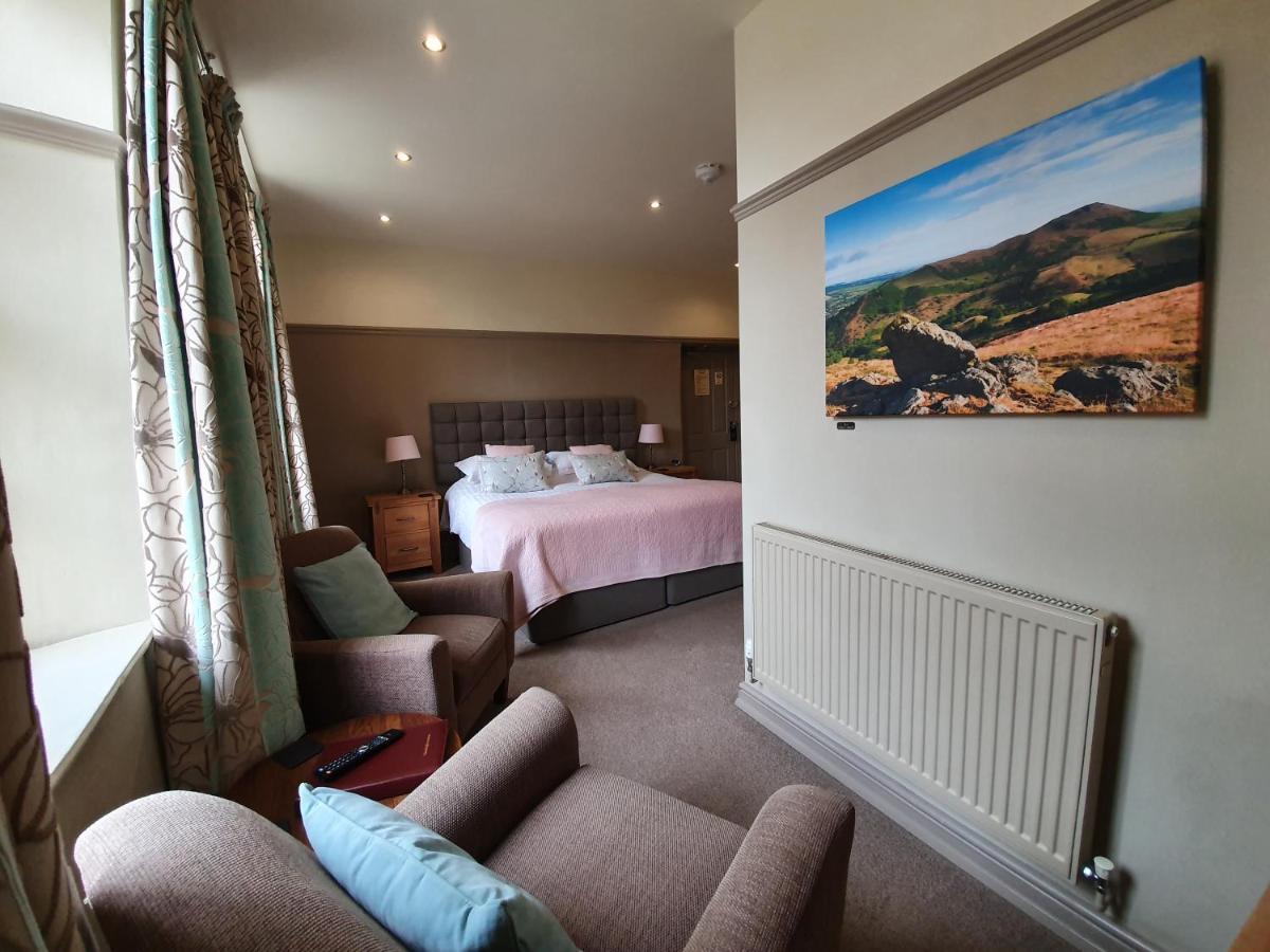 The Castle Hotel Bishop's Castle Extérieur photo